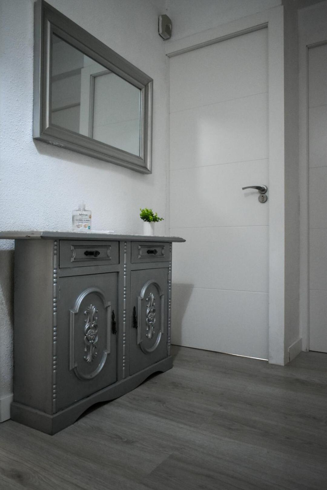Cozy Flat Apartment อาลิกันเต ภายนอก รูปภาพ